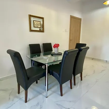 Apartamento Seaside Two Bedroom Modern Flat In Tourist Area