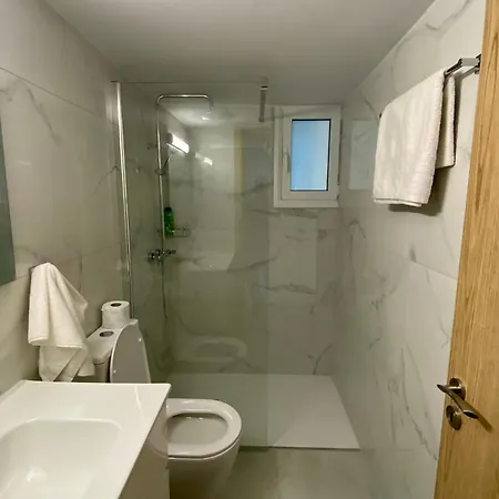 Seaside Two Bedroom Modern Flat In Tourist Area Paphos